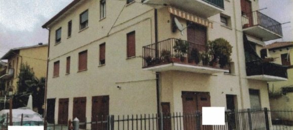 4 rooms Apartment in Cadoneghe, Italy No. 15412 2