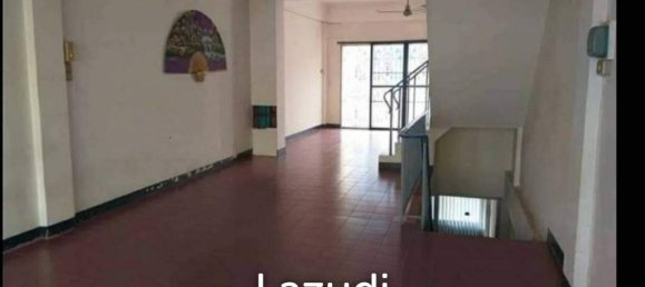 5 bedrooms Commercial property in Bang Lamung, Thailand No. 17485 3