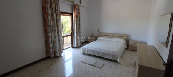 3 bedrooms House in Naxxar, Malta No. 11243 4