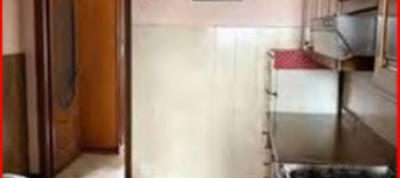 2 bedrooms Apartment in Turin, Italy No. 376154 9