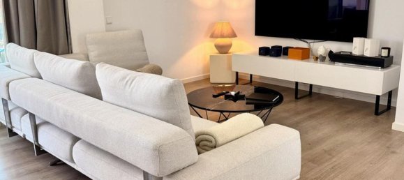 Ático de 2 dormitorios en Estepona, Spain No. 189607 4