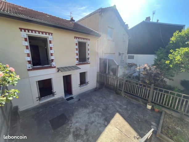 4 bedrooms House in Bagnolet, France No. 354692