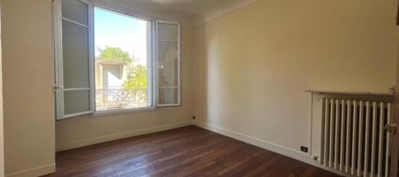 4 bedrooms House in Bagnolet, France No. 354692 4