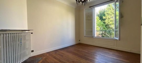 4 bedrooms House in Bagnolet, France No. 354692 3