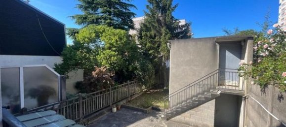 4 bedrooms House in Bagnolet, France No. 354692 9