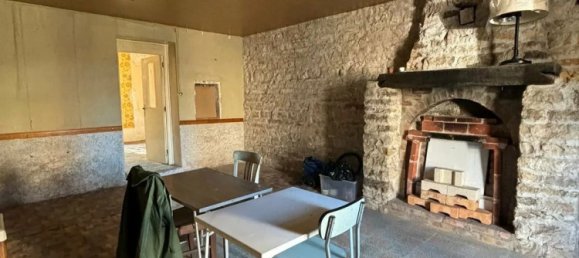 5 rooms House in Demigny, France No. 192363 4