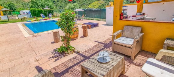 3 غرف نوم منزل في Casares, Spain رقم 141877 2