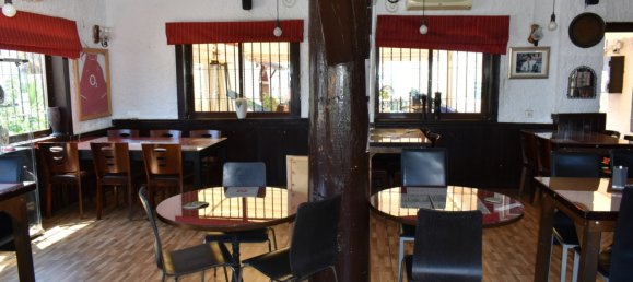 240m² Commercial property in Ciudad Quesada, Spain No. 144507 3