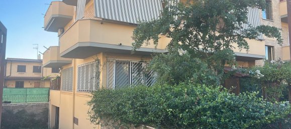 220m² Garage in Fonte Nuova, Italy No. 362561 6