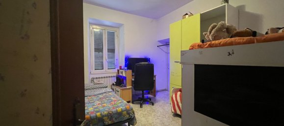 3 rooms Apartment in Rome, Italy No. 46235 15