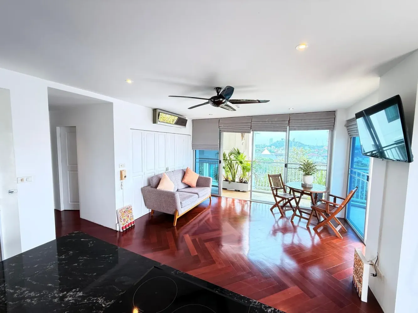 Condominio de 2 dormitorios en Hua Hin, Thailand No. 71150