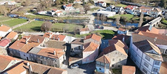 3 bedrooms House in Cerdeira, Portugal No. 25643 3