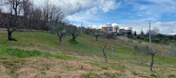 Casa de 7 habitaciónes en Roccaspinalveti, Italy No. 173166 11