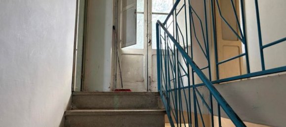 Casa de 7 habitaciónes en Roccaspinalveti, Italy No. 173166 9