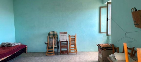 Casa de 7 habitaciónes en Roccaspinalveti, Italy No. 173166 18