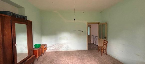 Casa de 7 habitaciónes en Roccaspinalveti, Italy No. 173166 2