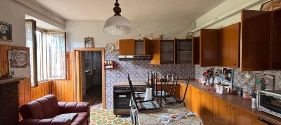 Casa de 7 habitaciónes en Roccaspinalveti, Italy No. 173166 28