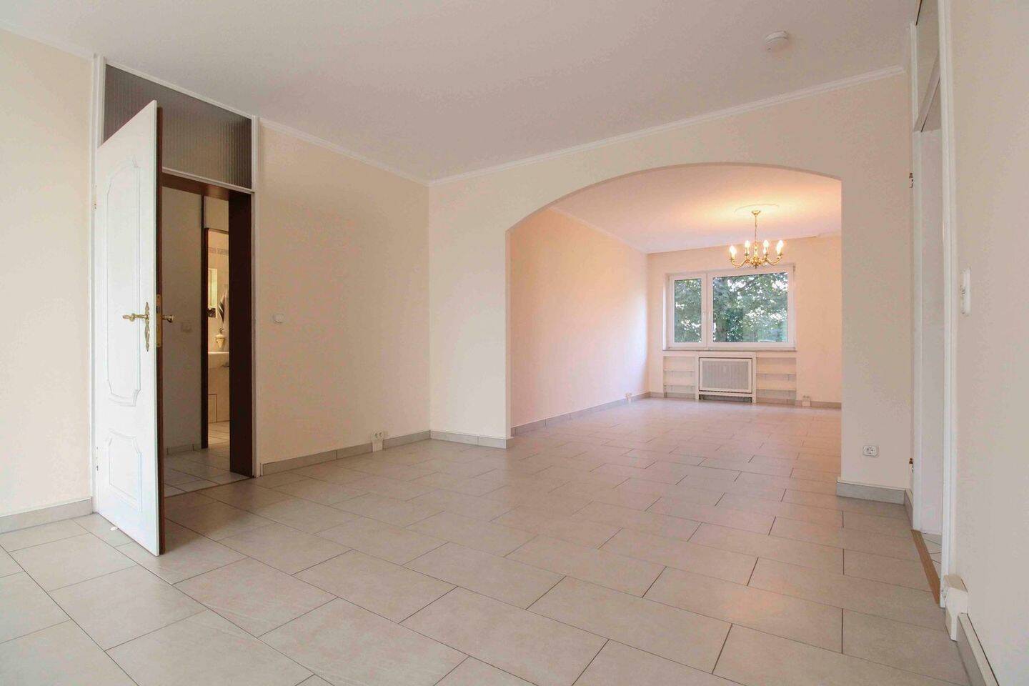 1 غرف نوم شقة في Wiesbaden, Germany رقم 272434