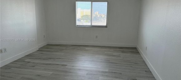2 dormitorios propiedad comercial en venta en Miami, Miami-Dade, Florida, USA № 614971 5
