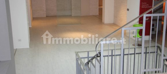 5-Zimmer Gewerbliche Immobilie in Bevagna, Italy, Nr. 85555 11