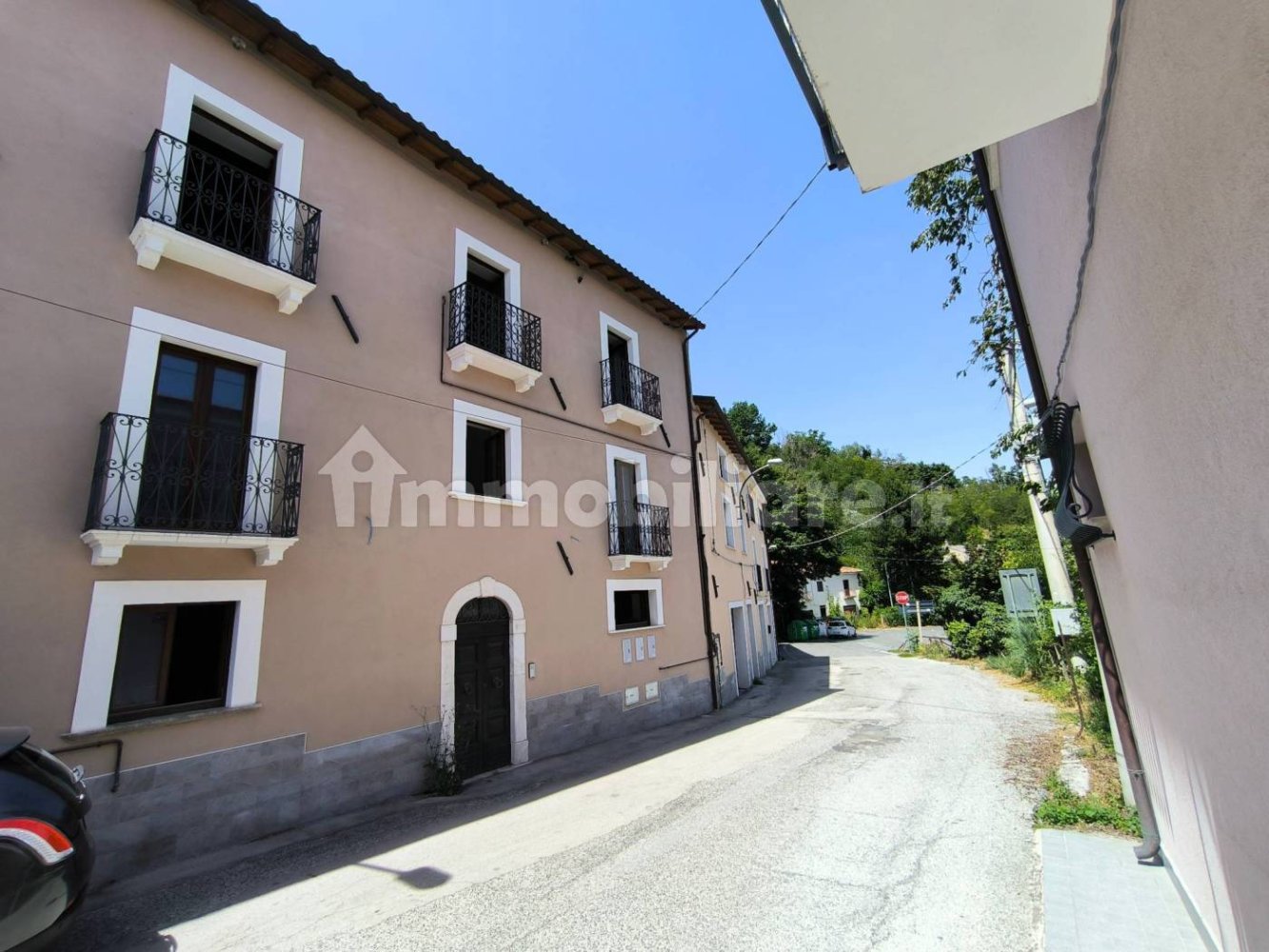 3 Schlafzimmer Haus in L'Aquila, Italy, Nr. 346889