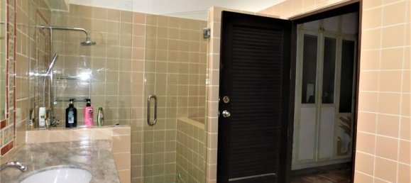 3 chambres Café / restaurant à Pattaya, Thailand No. 4045 28