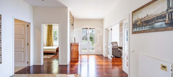 6 bedrooms Villa in Canico, Portugal No. 197323 16