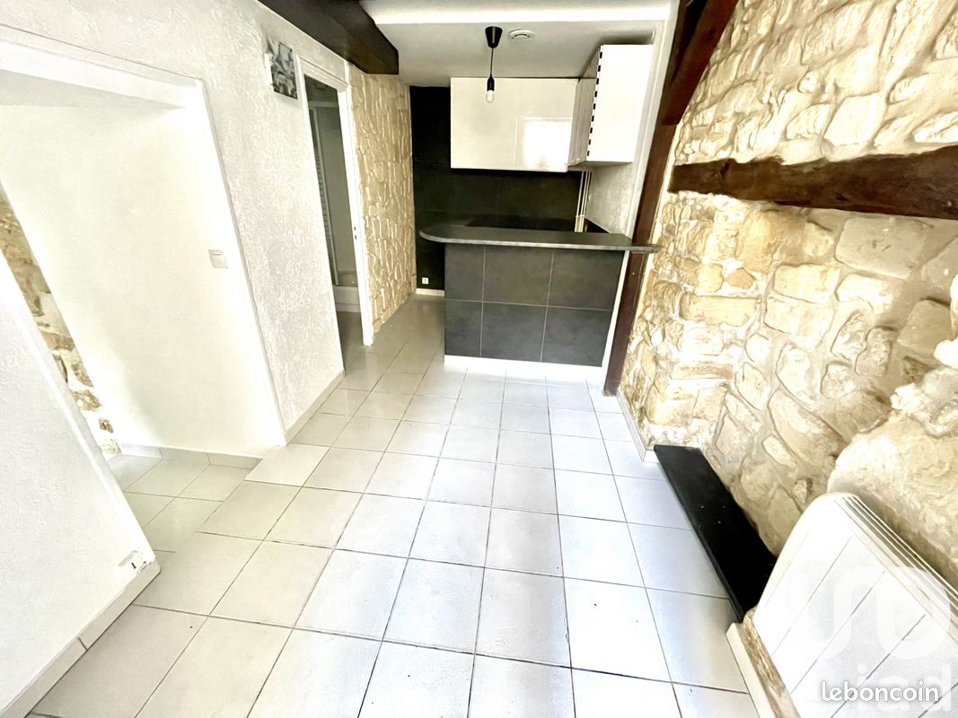 Studio in Montesson, France, Nr. 285395