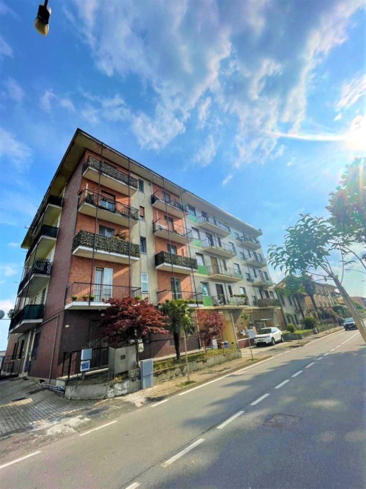 2 Schlafzimmer Wohnung in Romentino, Italy, Nr. 49393