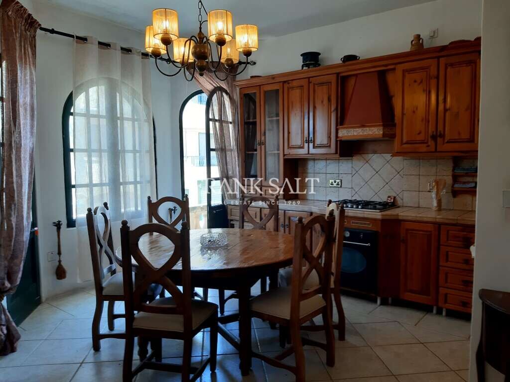 Apartamento de 3 dormitorios en Victoria, Malta No. 11724