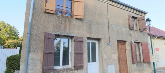 Edifício T3 em Pierre-de-Bresse, France N.º 197300 2