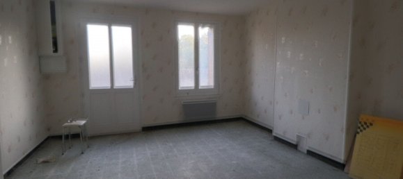 Edifício T3 em Pierre-de-Bresse, France N.º 197300 4