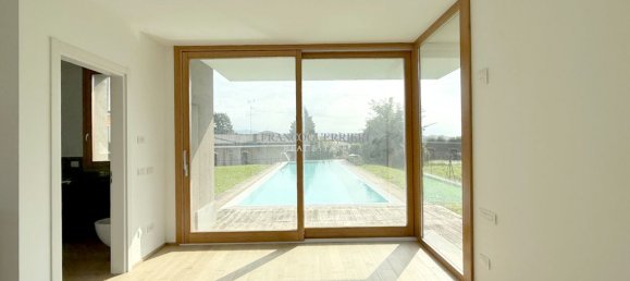 Вилла с 4 спальнями в Монтичелло Брианца, Италия № 293032 7