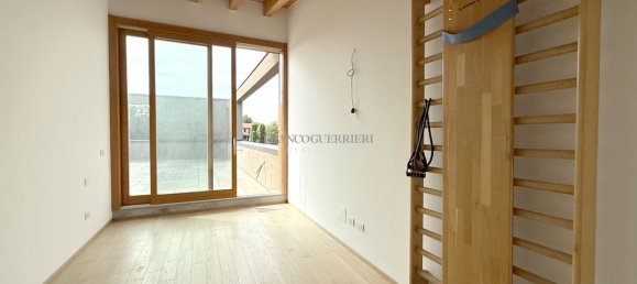 Вилла с 4 спальнями в Монтичелло Брианца, Италия № 293032 21