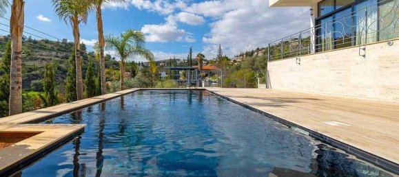 6 bedrooms Villa in Agios Tychonas, Cyprus No. 11592 8