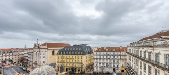 2 bedrooms Apartment in Lisbon, Portugal No. 75435 2