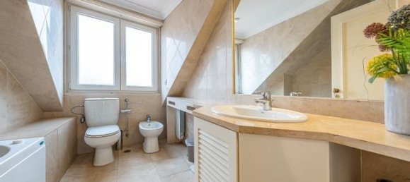 2 bedrooms Apartment in Lisbon, Portugal No. 75435 16