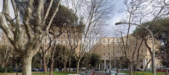 Квартира с 6 спальнями в Рим, Италия № 304863 4