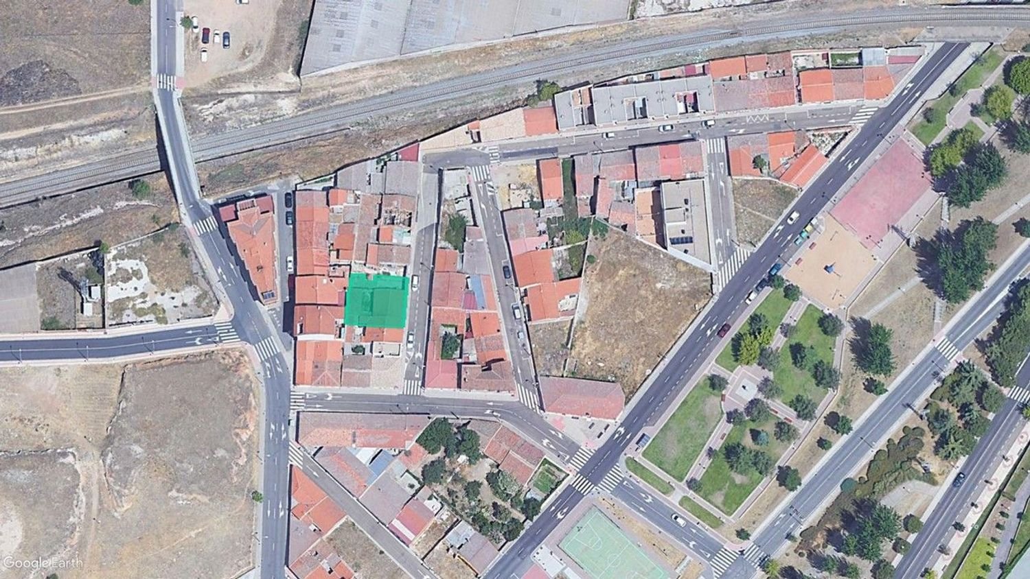  قطعة أرض في Salamanca, Spain 238متر مربع رقم 72858