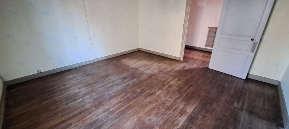 3 bedrooms House in Chateaudun, France No. 156129 5