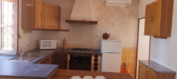 3 bedrooms House in Alcaucin, Spain No. 54815 4