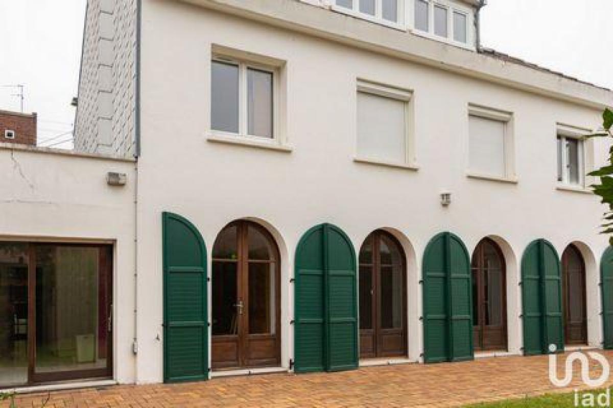 Casa T9 em Lens, France N.º 28716