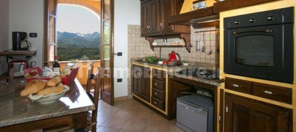 3 bedrooms Villa in Castiglione di Garfagnana, Italy No. 188136 13