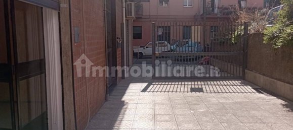 1غرفة عقار تجاري في Mascalucia, Italy رقم 51872 2