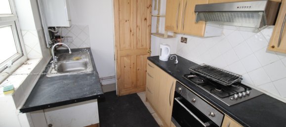 Дом в Саутгемптон, Великобритания № 2104 10