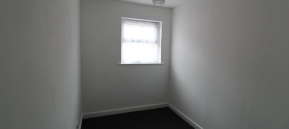 Дом в Саутгемптон, Великобритания № 2104 7