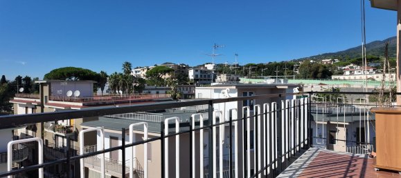 Escritório em Torre del Greco, Italy 89 m² N.º 380760 12