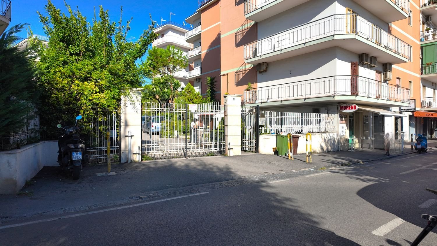 Escritório em Torre del Greco, Italy 89 m² N.º 380760