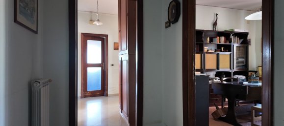 Escritório em Torre del Greco, Italy 89 m² N.º 380760 21