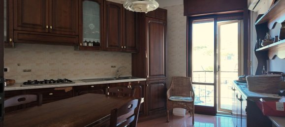 Escritório em Torre del Greco, Italy 89 m² N.º 380760 33